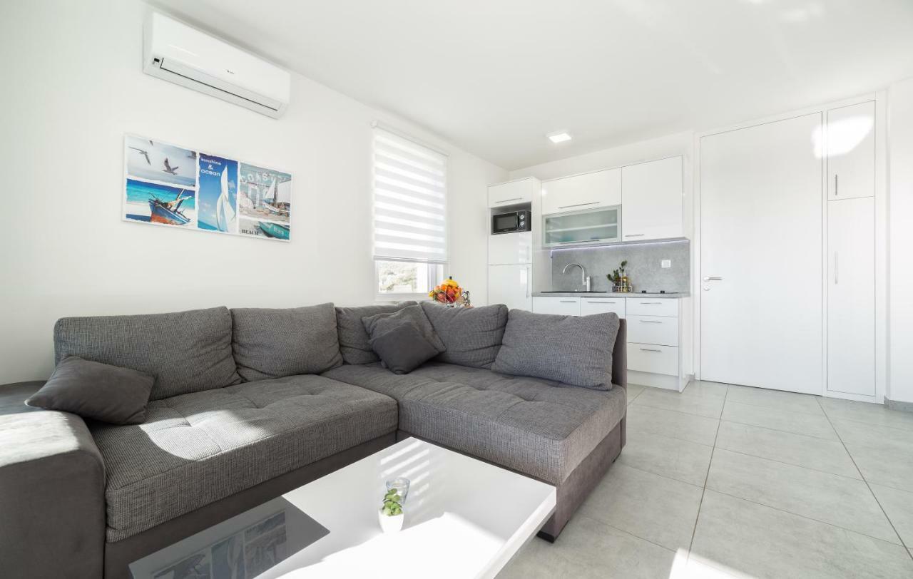 Apartments M&L Vodice Exterior photo